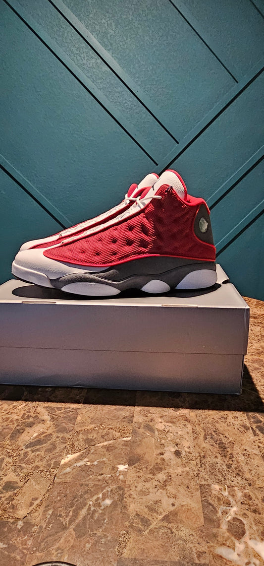 Jordan 13 Retro Gym Red  Size 15 (Brand New) SKU: DJ5982-600